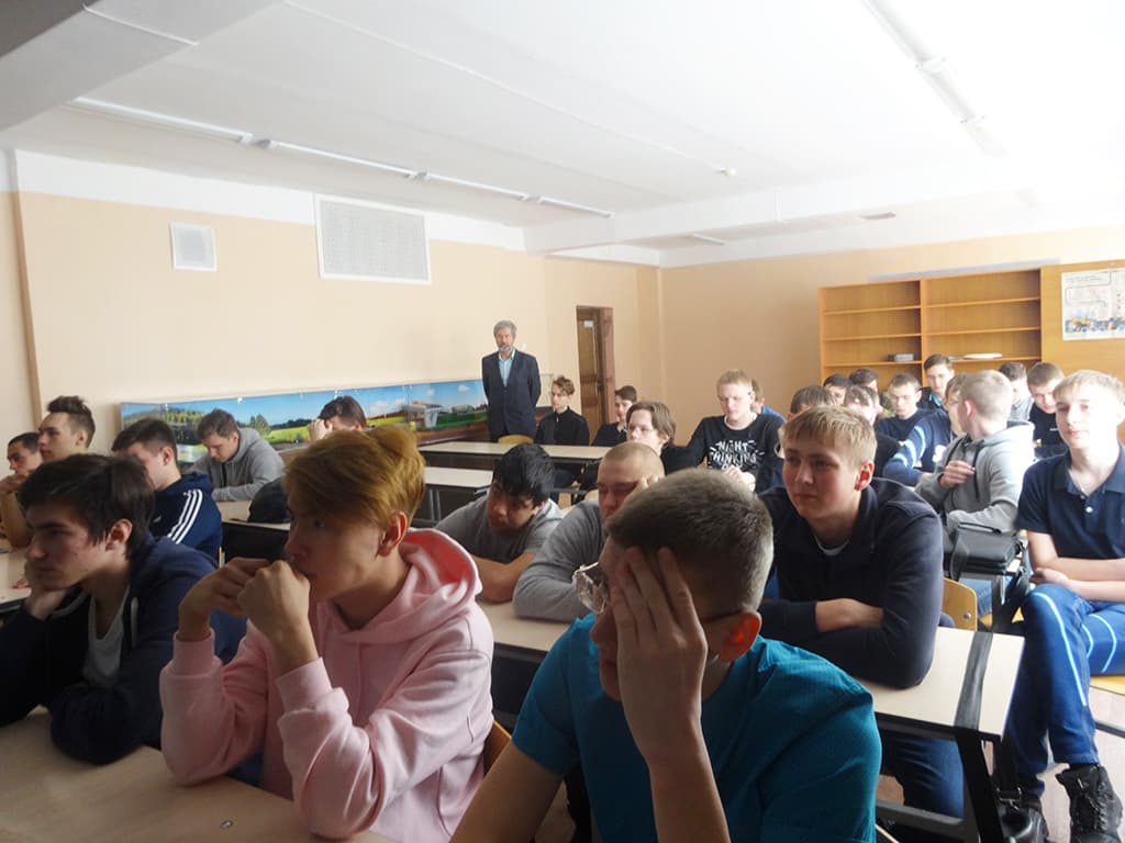 Занятия в рамках проекта Общероссийской общественной организации «Общее дело» «Конструктор отношений» прошли в Новосибирском колледже автосервиса и дорожного хозяйства